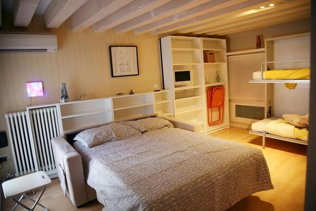 Piccola Dimora In Palazzo Storico Apartment Venice Italy